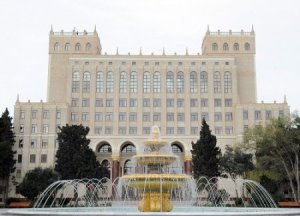 AMEA-da növbəti ÇƏKİŞMƏ – Elmi işçi institut rəhbərini MƏHKƏMƏYƏ verdi