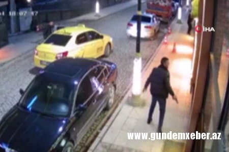 Silahla restorana gəlib oranın sahibini və onun qardaşını güllələdi – VİDEO