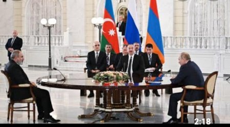 Həm də zəmanənin dilini bilən poliqlot lider - TƏHLİL