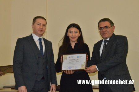 İqtisadi sahədə fəaliyyət göstərən media nümayəndələri üçün təlimlər davam edir