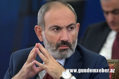 Paşinyan Rusiyaya gedib