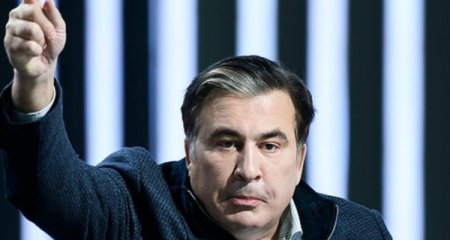Saakaşvilinin evində axtarış aparıldı
