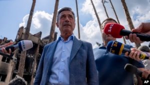 NATO-nun keçmiş rəhbəri Ukraynanı daha yaxşı silahlandırmaq çağırışlarına qoşulub