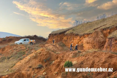 “AzerGold” QSC Şərqi Zəngəzurda geoloji tədqiqatları davam etdirir