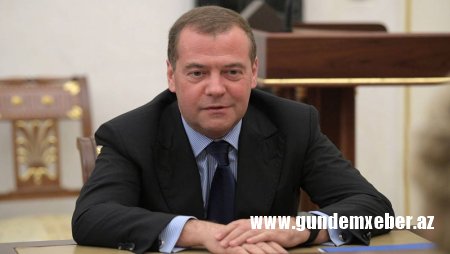 Medvedev Ukraynaya silah vəd edən Cənubi Koreyaya xox gəlməyə başladı