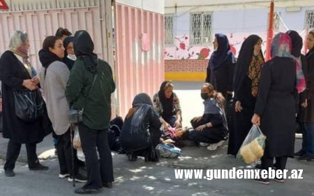 Urmiya və Həmədanda qızlar məktəbinə kimyəvi maddə ilə hücum olub