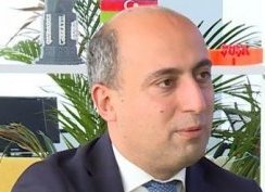 Emin Əmrullayevin bunlardan XƏBƏRİ YOXDUR? - İTTİHAM VAR...