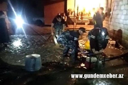 FHN: Şəmkirdə subasmaya məruz qalmış ərazilərdə tədbirlər görülüb - FOTO/VİDEO