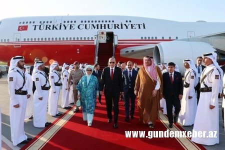 Ərdoğan Qətərə səfər edib