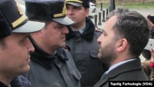 Bəxtiyar Hacıyev keçmiş deputatın həbsinə və vəkilinin kollegiyadan uzaqlaşdırilmasına münasibət bildirib