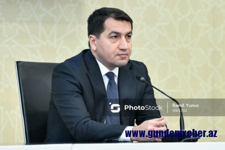 Hikmət Hacıyev: “Azərbaycanlılar sülh istəyirlər”