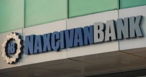 “Naxçıvanbank”ın ay ərzində məhkəməyə vermədiyi müştərisi qalmadı - NƏ BAŞ VERİR?
