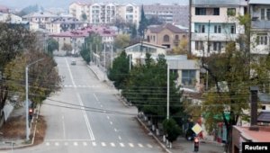 Qarabağ erməniləri humanitar yüklərin Laçın və Ağdam yolu ilə eyni vaxtda daşınmasına razılıq veriblər