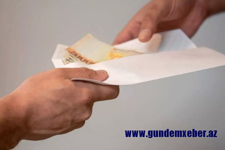 İrəvanda qəbiristanlıq direktoru rüşvət almağa görə həbs edilib