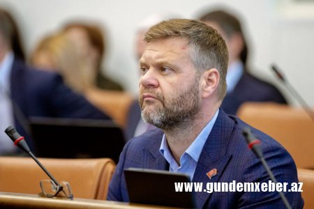 Rusiyada milyardlıq dələduzluq: Deputat ölkədən qaçdı