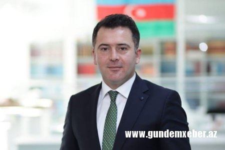 Şagirdi döyən məmur istefa verdi