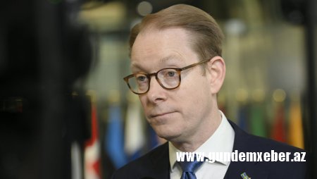 İsveç İrandakı diplomatın məhkəməsində öz nümayəndəsinin iştirakını tələb edir