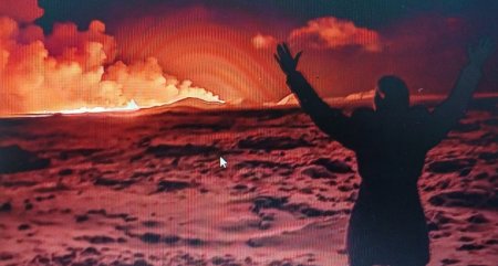 Reykjanes yarımadasında İslandiya vulkanı püskürüb - FOTOLAR