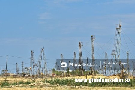 Dünya bazarında neft qiymətləri azalıb
