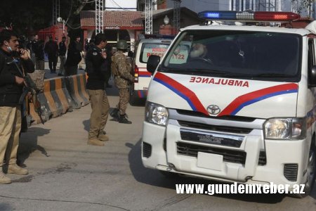 Pakistanda seçki məntəqəsində atışma olub, bir polis ölüb
