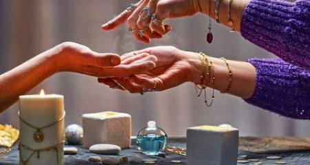Şirvanda qəribə olay: Falçıya inanan qadın 125 min manat itirdi