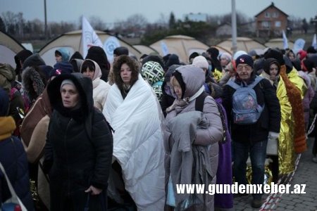 Ukraynalı qaçqınların Avropada status müddəti uzadıla bilər