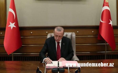 Ərdoğan səhiyyə və şəhərsalma nazirlərini dəyişib
