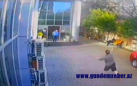 Ayağına balta dəyən qadının vəziyyəti necədir? - Klinika açıqladı