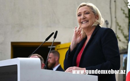 Le Pen Fransa hökumətini dəstəkdən məhrum etməklə hədələyib