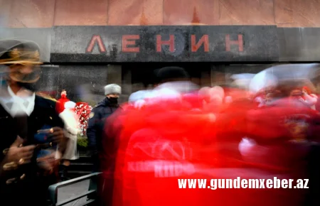 Leninin nəşi dəfn olunacaq? - Putindən reaksiya
