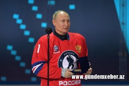 Peskov: “Putin müntəzəm olaraq xokkey oynayır”