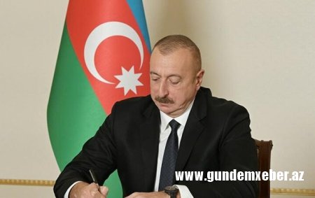 Media nümayəndələri təltif edildi - SİYAHI