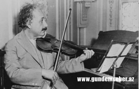 Eynşteynin skripkası hərraca çıxarıldı