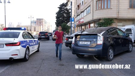 Polis piyadaların hərəkətinə çətinlik yaradan sürücülərə bir daha çağırış etdi -Foto/Video