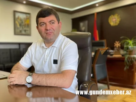 Ermənistanda şəhər meri təyyarədən çıxarkən həbs edilib