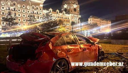 Qış parkında avtomobil qəzası: yanğın saniyələr içində söndürüldü – FOTO