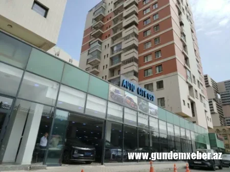 “Auto City 057” salonu səkini zəbt edib-Sakinlər şikayətçidir-Video