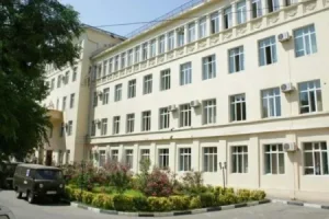 Xəstəxanalarda pasiyentlər iclaslara qurban gedir - FOTO