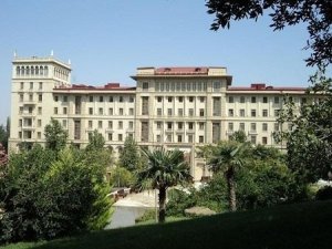 Nazirlər Kabineti İranla bağlı sərt qərarı elan etdi! TAM DAYANDIRILDI!