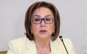 Məleykə Abbaszadə oyunları...