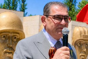 Saleh Səmədovun ilk məhkəməsi oldu - Ev dustaqlığına buraxılmadı