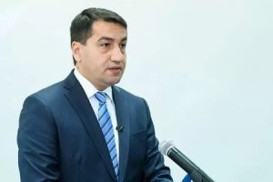 Quru sərhədlər bağlıdırsa, qatarlar Tiflisə necə gedəcək? - Hikmət Hacıyevdən cavab