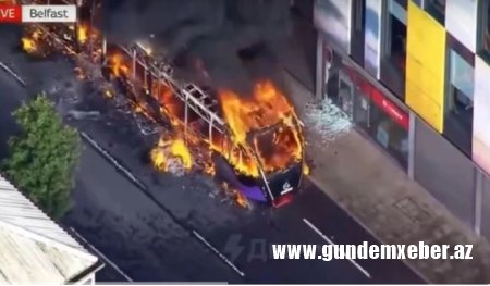 Belfastda yerli sakinə hücumdan sonra kütləvi iğtişaşlar başlayıb