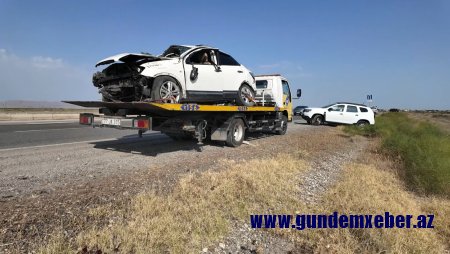 Hacıqabulda baş verən yol qəzasında sərnişin ölüb, sürücü yaralanıb