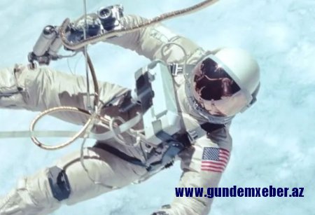 Amerikalı astronavtlar quraşdırma işlərindən sonra Beynəlxalq Kosmik Stansiyaya qayıdıblar